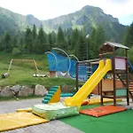 K2 アパートホテル 3*